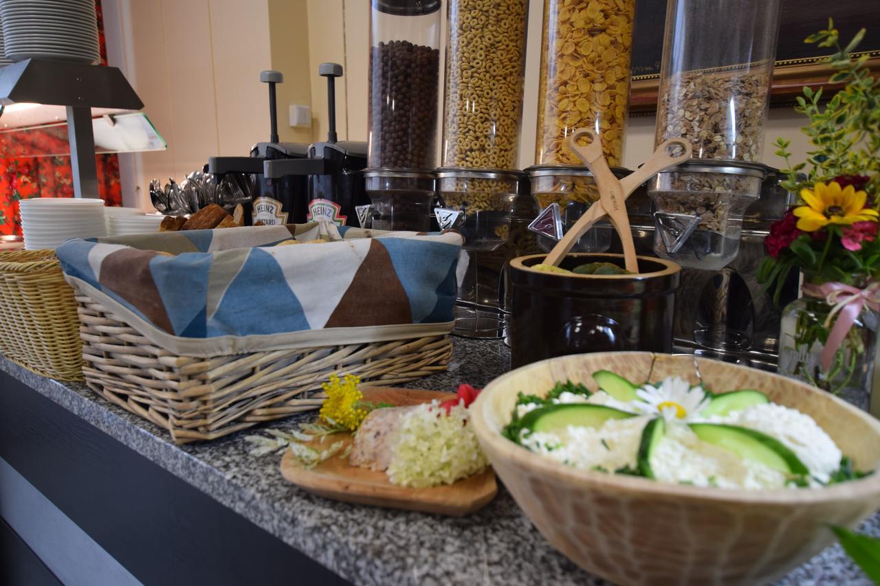 Dafne Zakopane Bed & Breakfast Bagian luar foto